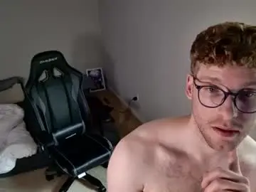 Chaturbate Free Live Porn of blueeyedtallguy