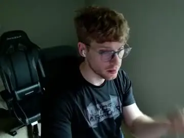 Chaturbate Watch Live Sex Cams of blueeyedtallguy