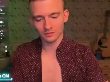 Chaturbate Live Porn of marvelboy_