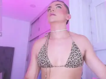 Chaturbate Free Porn Cam of nattasha_dior