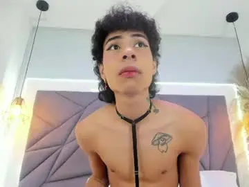 Chaturbate Sex Cam of seraphine_2