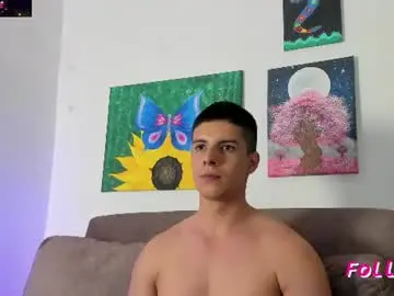 Chaturbate Live Sex Cam of cory_okell