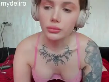 Chaturbate Live Porn of emydeliro