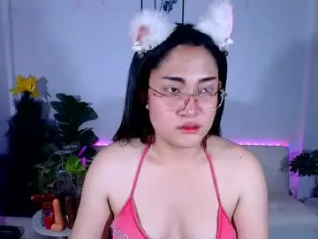 Chaturbate Live Sex Cam of ploysaithailand