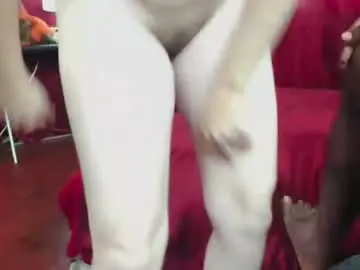 Chaturbate Best live sex cam show of studiowahines