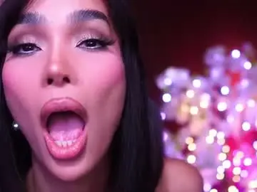 Chaturbate Live Porn of xforyoureyesonlyx