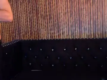 Chaturbate Live Porn of apolo_warrior