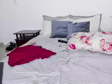 Chaturbate Free Porn Cam of laura__martiinez