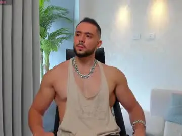 Chaturbate Live Sex Cam of leo_king7
