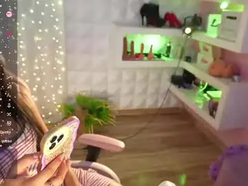 Chaturbate Live Sex Cam of luz_celeste_