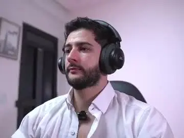 Chaturbate Live Sex Cam of saimonhot1