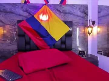 Chaturbate Adult Webcam of adrian_wolff