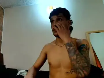 Chaturbate Adult Webcam of benjamin613999