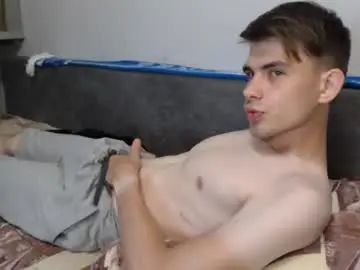 Chaturbate Live Sex Cam of cute_oliver