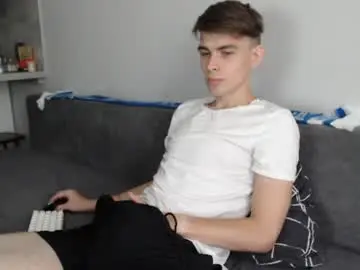 Chaturbate Nude Webcam of cute_oliver