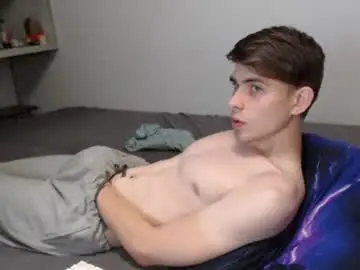 Chaturbate Adult Video Chat of cute_oliver