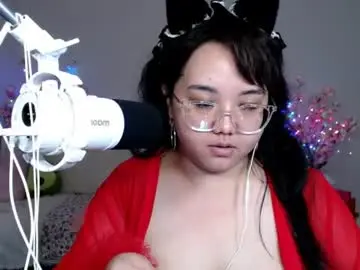 Chaturbate Best live sex cam show of moertomlly