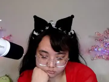 Chaturbate Live Sex Cam of moertomlly