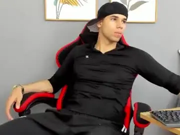 Chaturbate Watch Live Sex Cams of santana_maximo