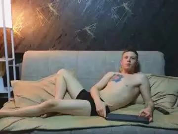 Chaturbate Free Porn Cam of artycropp