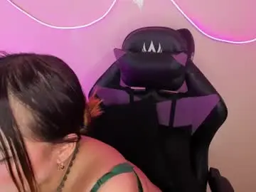 Chaturbate Live Sex Cam of carolineegarcia