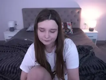 Chaturbate Adult Video Chat of magicpeachhs