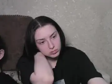 Chaturbate Free Porn Cam of muuur_love