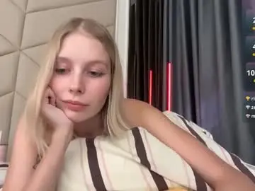 Chaturbate Nude Webcam of sexy_misses19