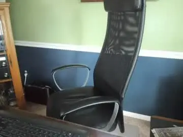 Chaturbate Sex Cam of poundinmycock4u