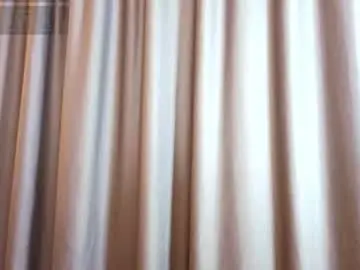 Chaturbate Live Sex Cam of riawoods
