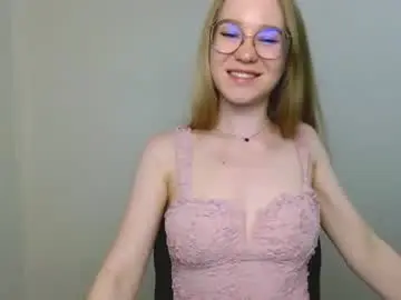 Chaturbate Live Sex Cam of abbymoore__
