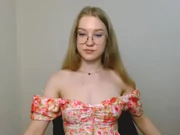 Chaturbate Best live sex cam show of abbymoore__