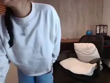 Chaturbate Live Porn of aisha_leenns