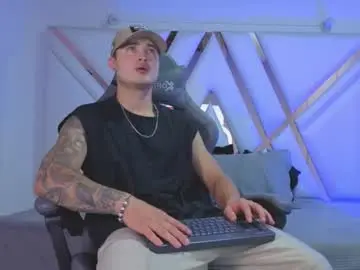 Chaturbate Live Sex Cam of alexander_ferre