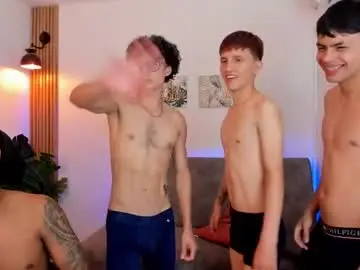 Chaturbate Live Sex Cam of burning_wallen