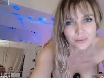 Chaturbate Nude Webcam of daniangel_web