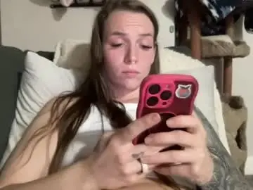 Chaturbate Nude Webcam of kays_thick_thighs