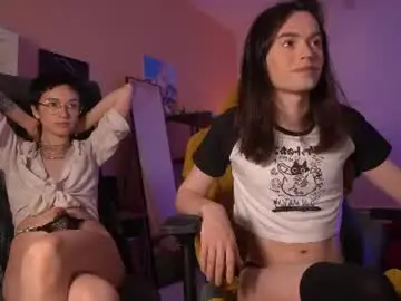Chaturbate Live Sex Cam of dilanmoritz