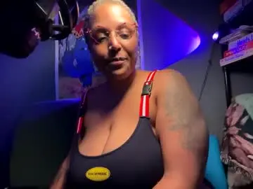 Chaturbate Sex Chat of naomigiirl6