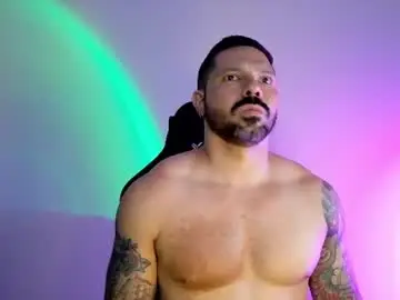 Chaturbate Live Sex Cam of pierrevidal