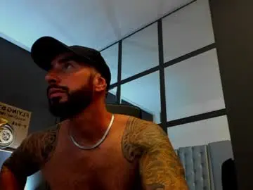 Chaturbate Live Sex of arongrant