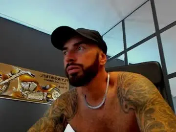 Chaturbate Free Live Porn of arongrant