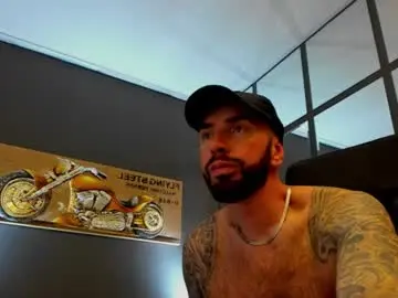 Chaturbate Live Sex of arongrant