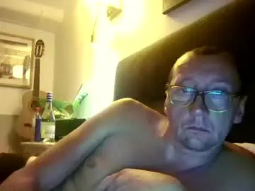 Chaturbate Adult Video Chat of rezznova