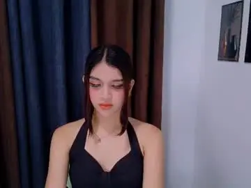 Chaturbate Live Sex Cam of clairxhunter18