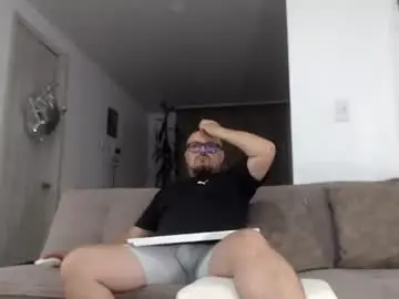 Chaturbate Free Live Porn of harrycum4you