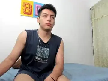 Chaturbate Sex Cam of santi_henao