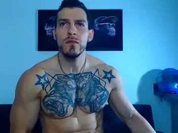 Chaturbate Adult Webcams of thomashoward31