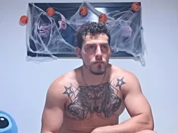 Chaturbate Best live sex cam show of thomashoward31
