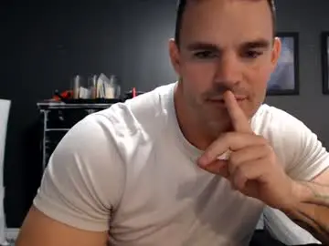 Chaturbate Live Sex Cam of alexiarain
